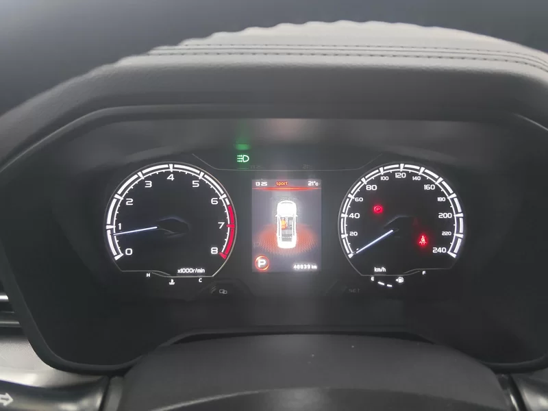 GEELY Vision X6 2022 car image #17