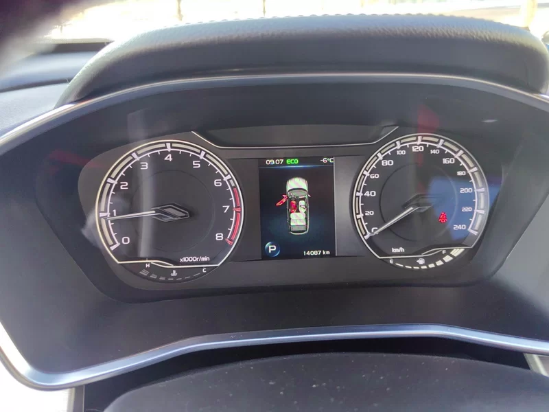 GEELY Coolray 2022 immagine di auto #17