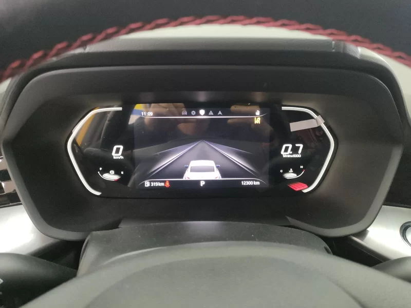 5 2023 #17 5 2023 immagine di auto #17