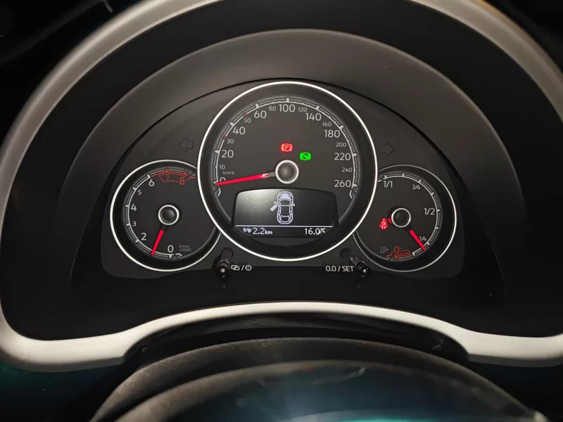 Volkswagen Beetle 2017 immagine di auto #17