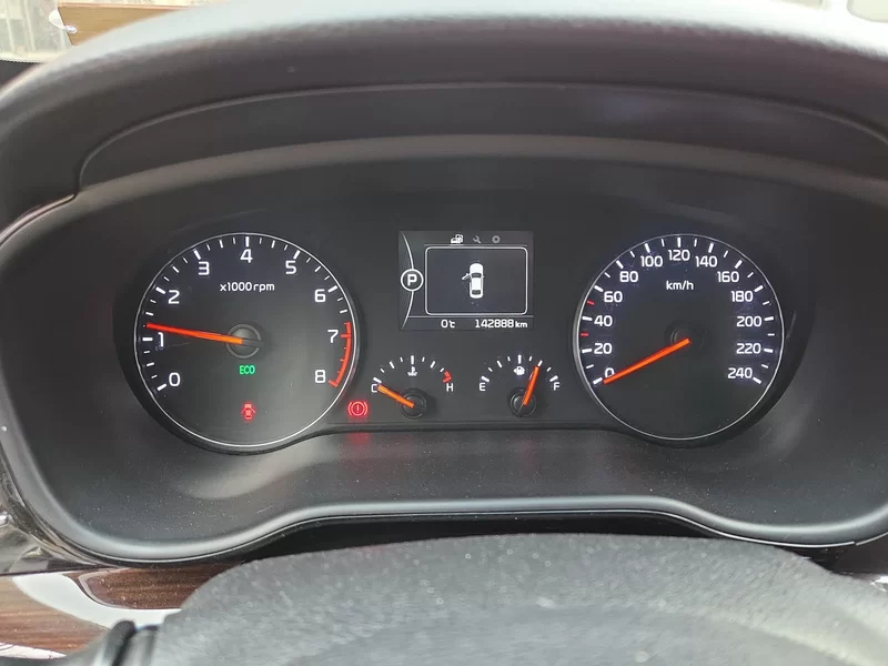 起亚 起亚K4 2015 汽车图片 #17