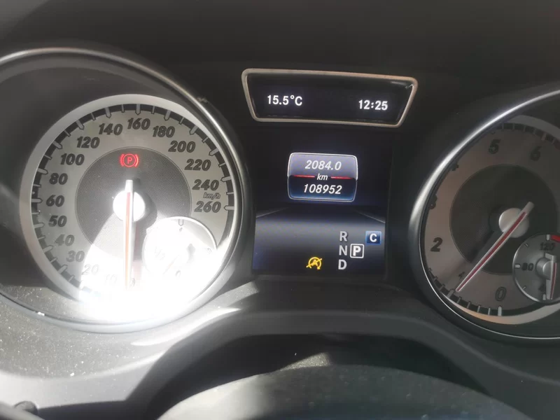 Mercedes-Benz GLA Class 2017 car image #17