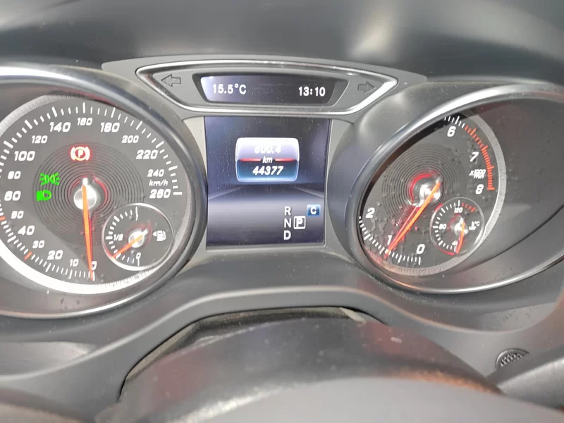 Mercedes-Benz GLA Class 2019 car image #17