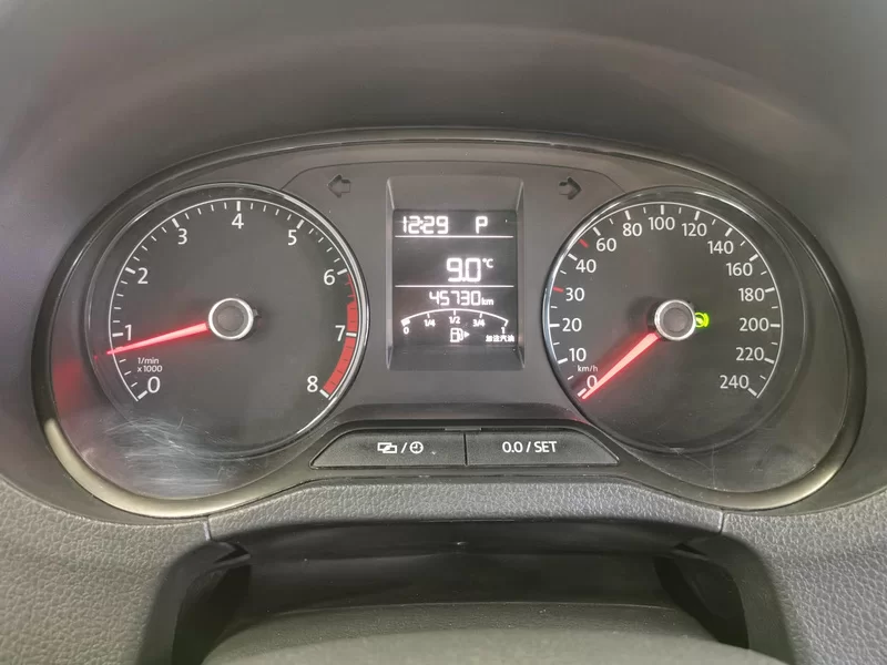 Volkswagen Polo 2018 #17 Volkswagen Polo 2018 car image #17
