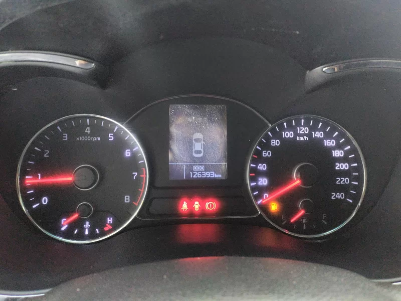 Kia K3 2013 image de voiture #17