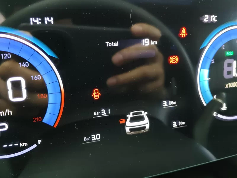 Changan UNI-T 2025 immagine di auto #17