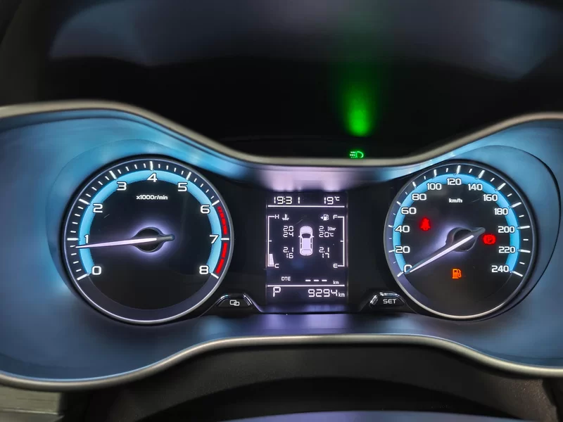 GEELY Emgrand 2021 #17 GEELY Emgrand 2021 car image #17