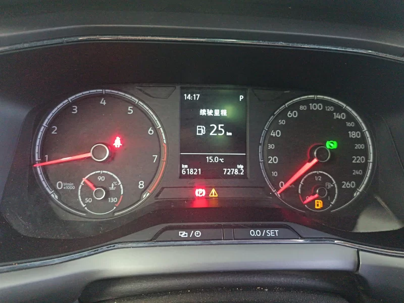 Volkswagen T-Cross 2019 car image #17