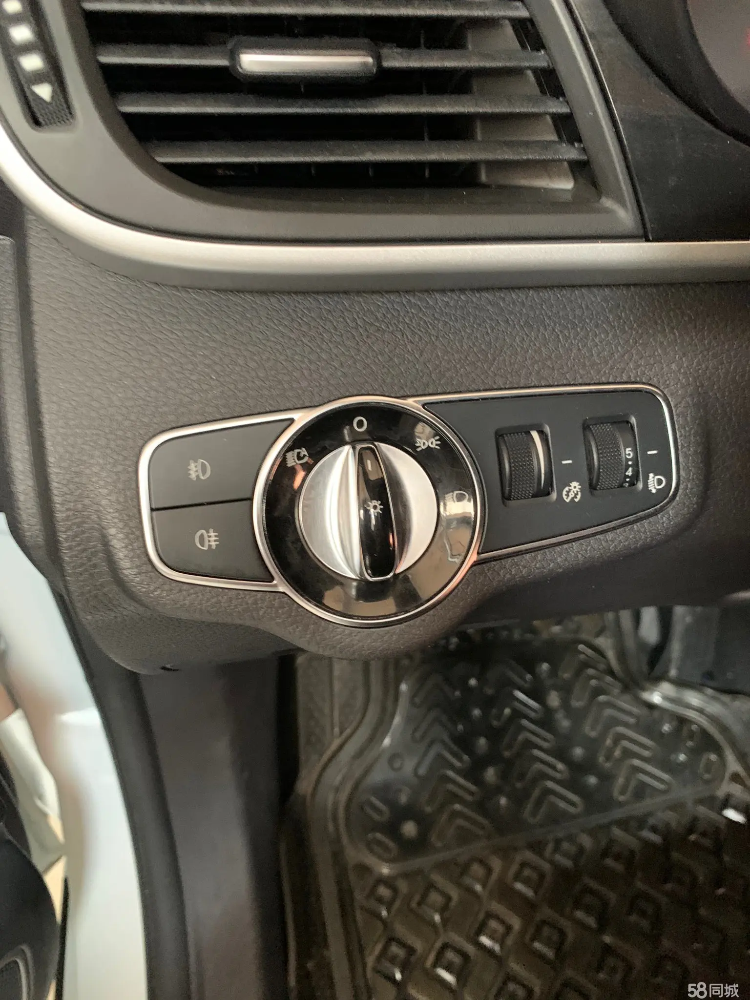 BYD Song MAX 2018 car image #17