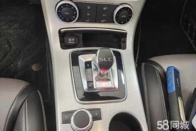 Mercedes-Benz SLC Class 2019 car image #17