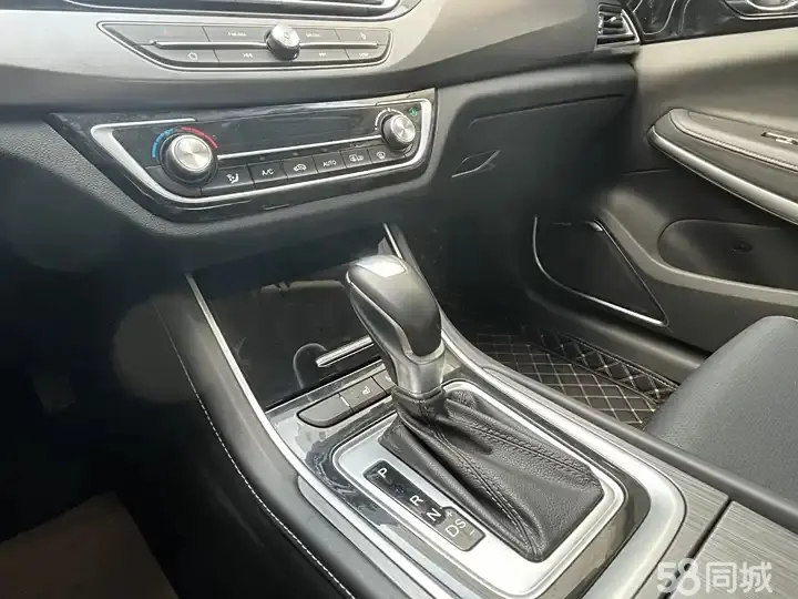 Changan Raeton CC 2020 car image #17