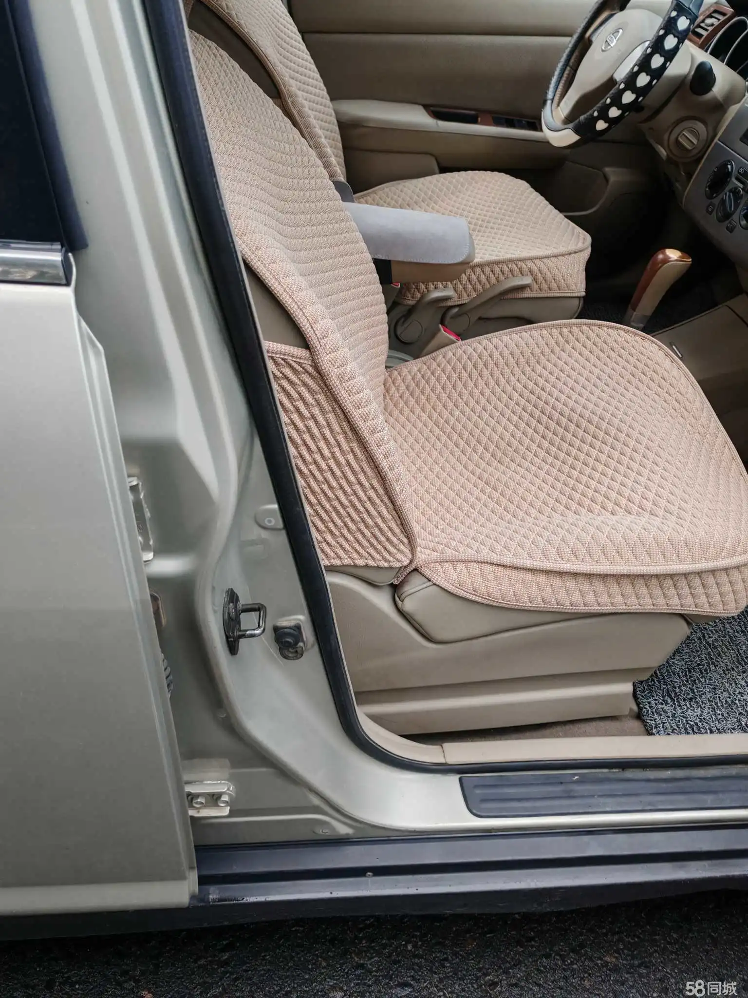 日产 颐达 2006 汽车图片 #17