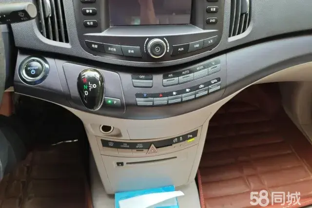 BYD e6 2016 #17 BYD e6 2016 car image #17