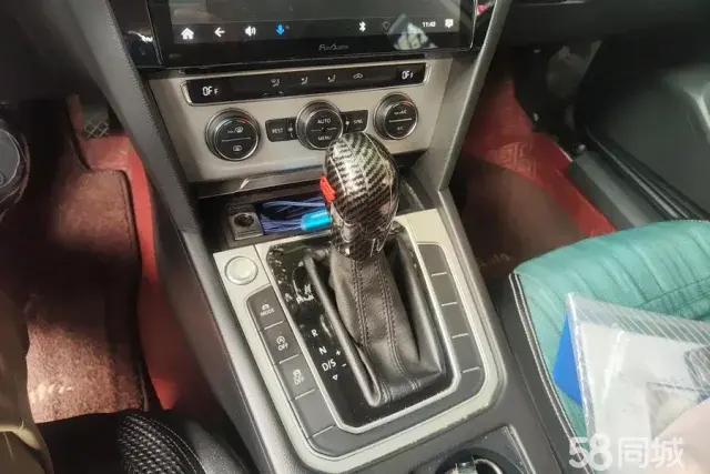 Volkswagen Passat Variant 2016 immagine di auto #17