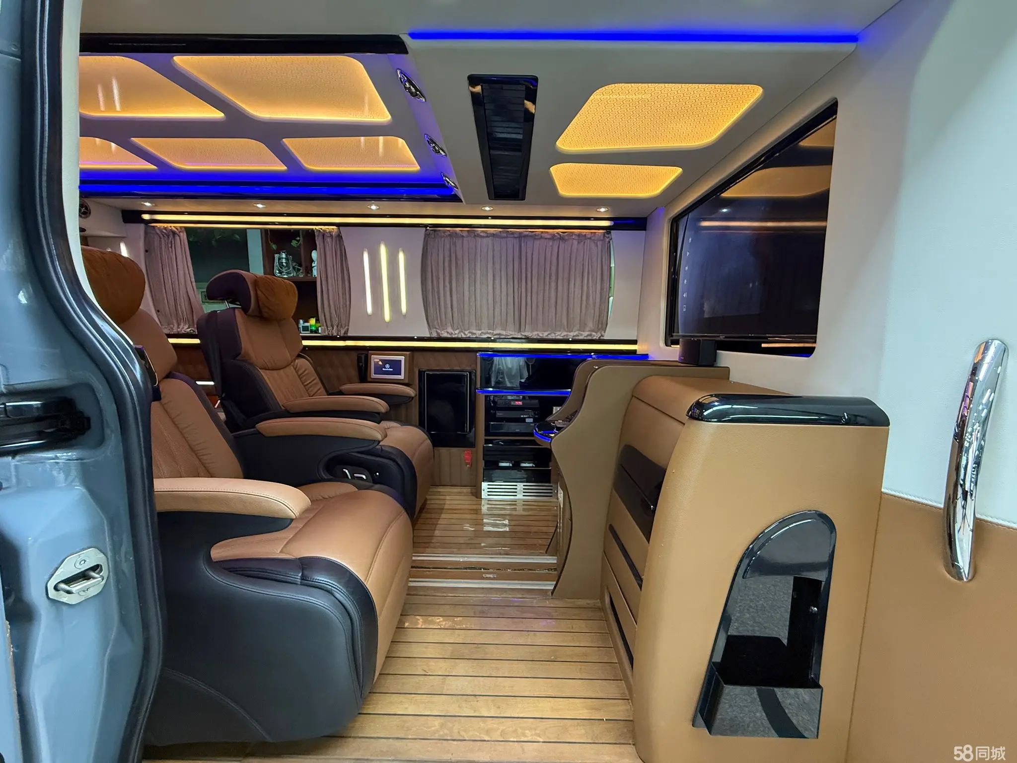 Mercedes-Benz Sprinter 2017 #17 Mercedes-Benz Sprinter 2017 car image #17