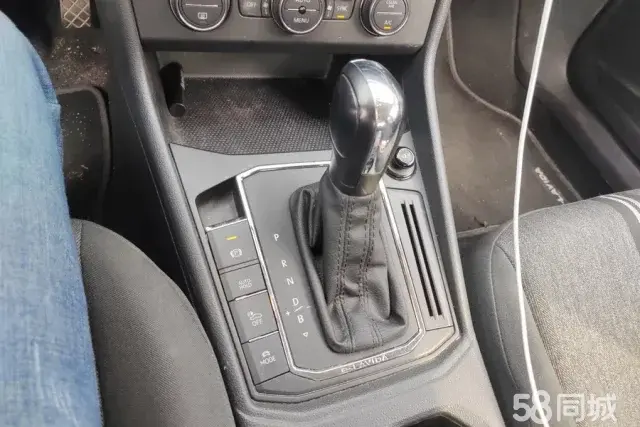 Volkswagen Lavida Pure Electric 2021 #17 Volkswagen Lavida Pure Electric 2021 car image #17