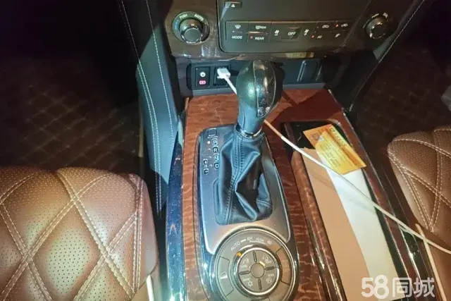 日产 途乐 2020 汽车图片 #17