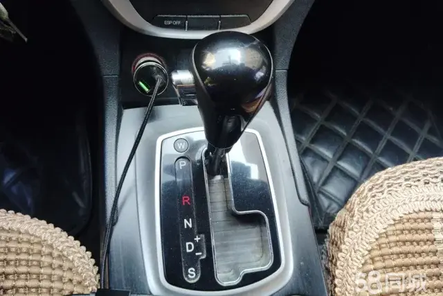 GAC Trumpchi GS5 2013 изображение автомобиля #17