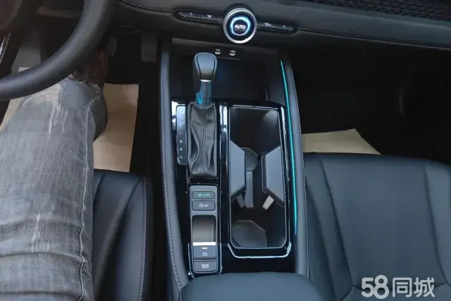 BYD F3R 2025 صورة سيارة #17