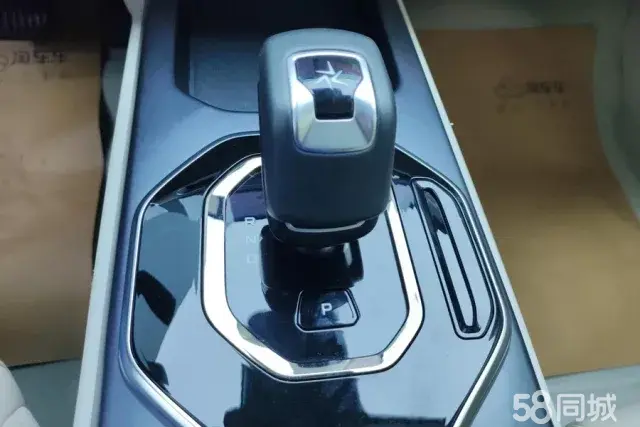 GEELY ICON 2024 car image #17