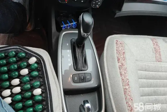 Chevrolet Lova RV 2016 #17 Chevrolet Lova RV 2016 car image #17