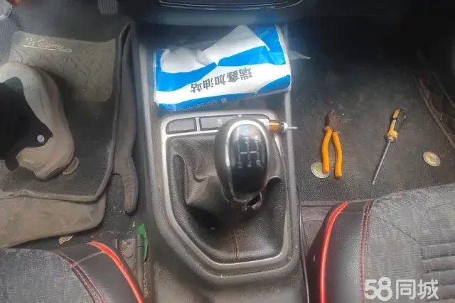 Changan Eado XT 2016 #17 Changan Eado XT 2016 car image #17