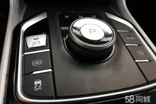 GEELY Emgrand GSe 2018 #17 GEELY Emgrand GSe 2018 car image #17