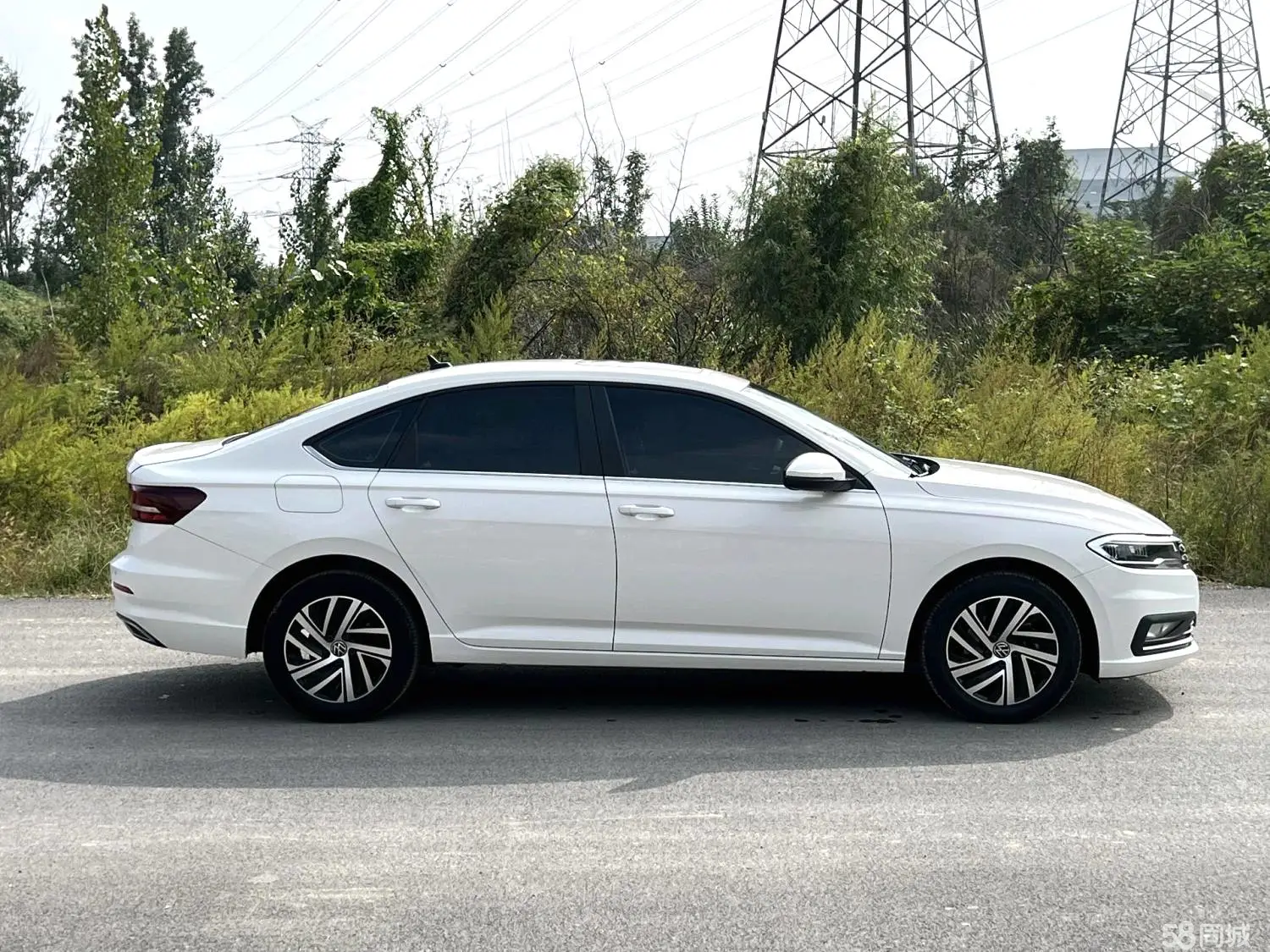 Volkswagen Lavida 2022 #17 Volkswagen Lavida 2022 car image #17
