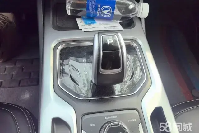 GEELY Okavango 2020 car image #17