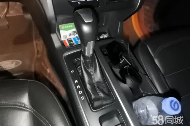 Ford Kuga 2017 #17 Ford Kuga 2017 car image #17