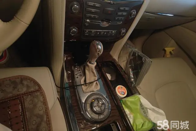 日产 日产GT-R 2019 汽车图片 #17