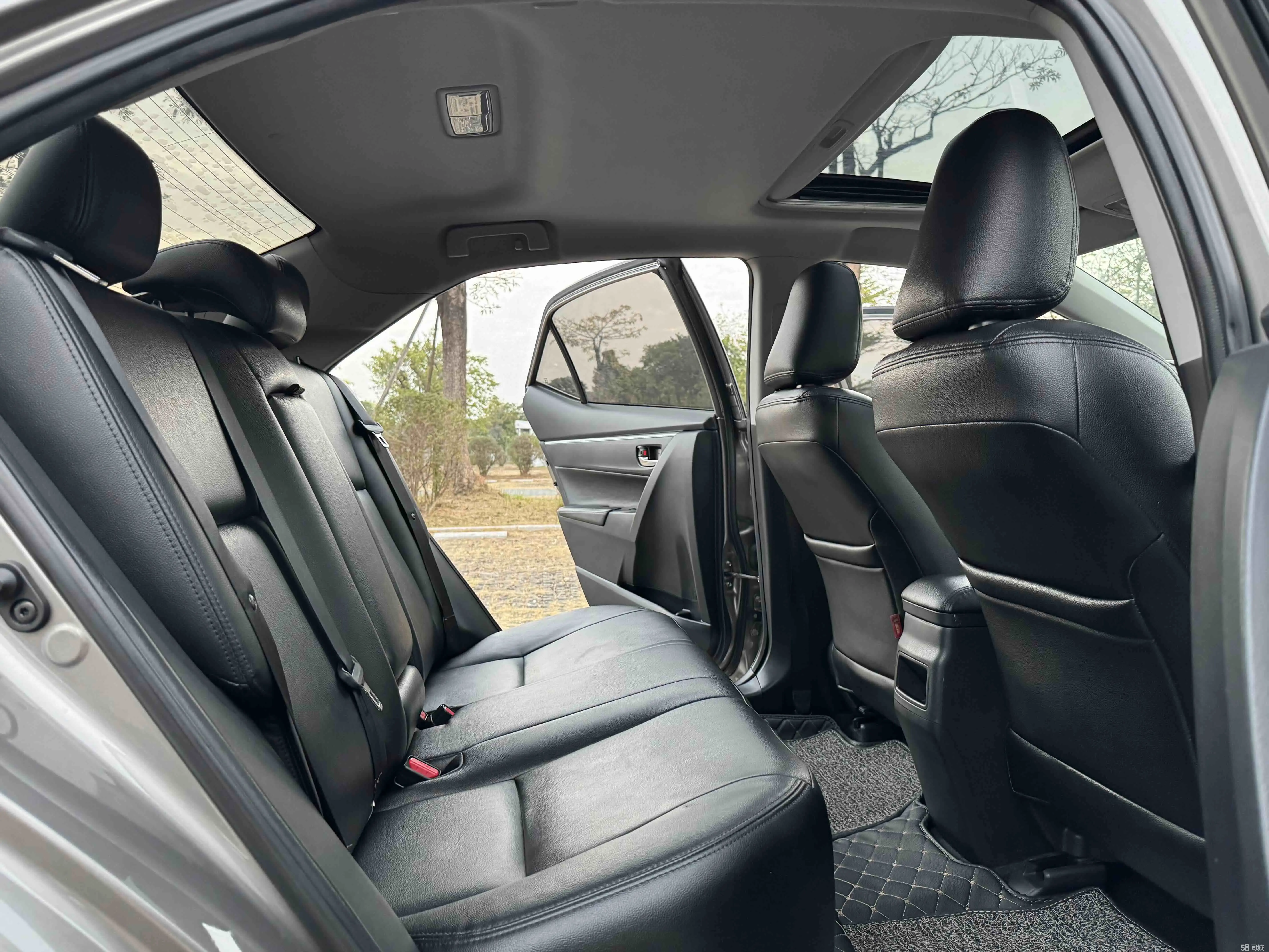 Toyota Corolla 2018 #17 Toyota Corolla 2018 car image #17
