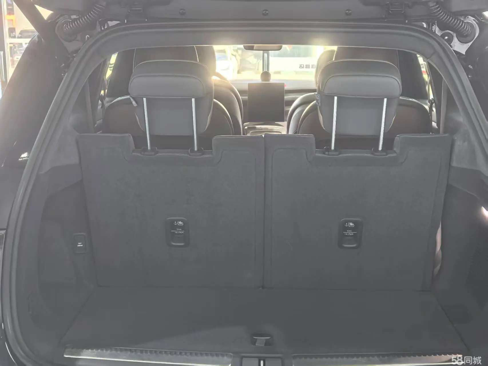 蔚来 蔚来ES8 2023 汽车图片 #17