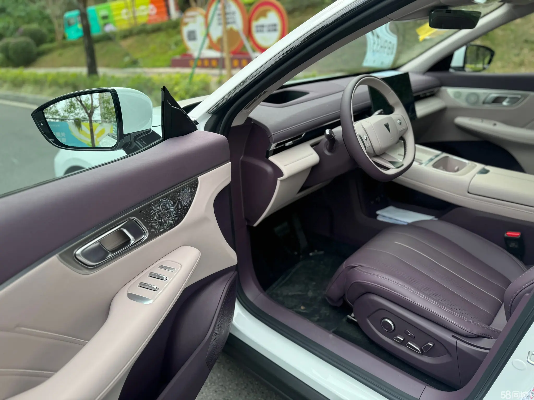 Deepal S07 2025 car image #17