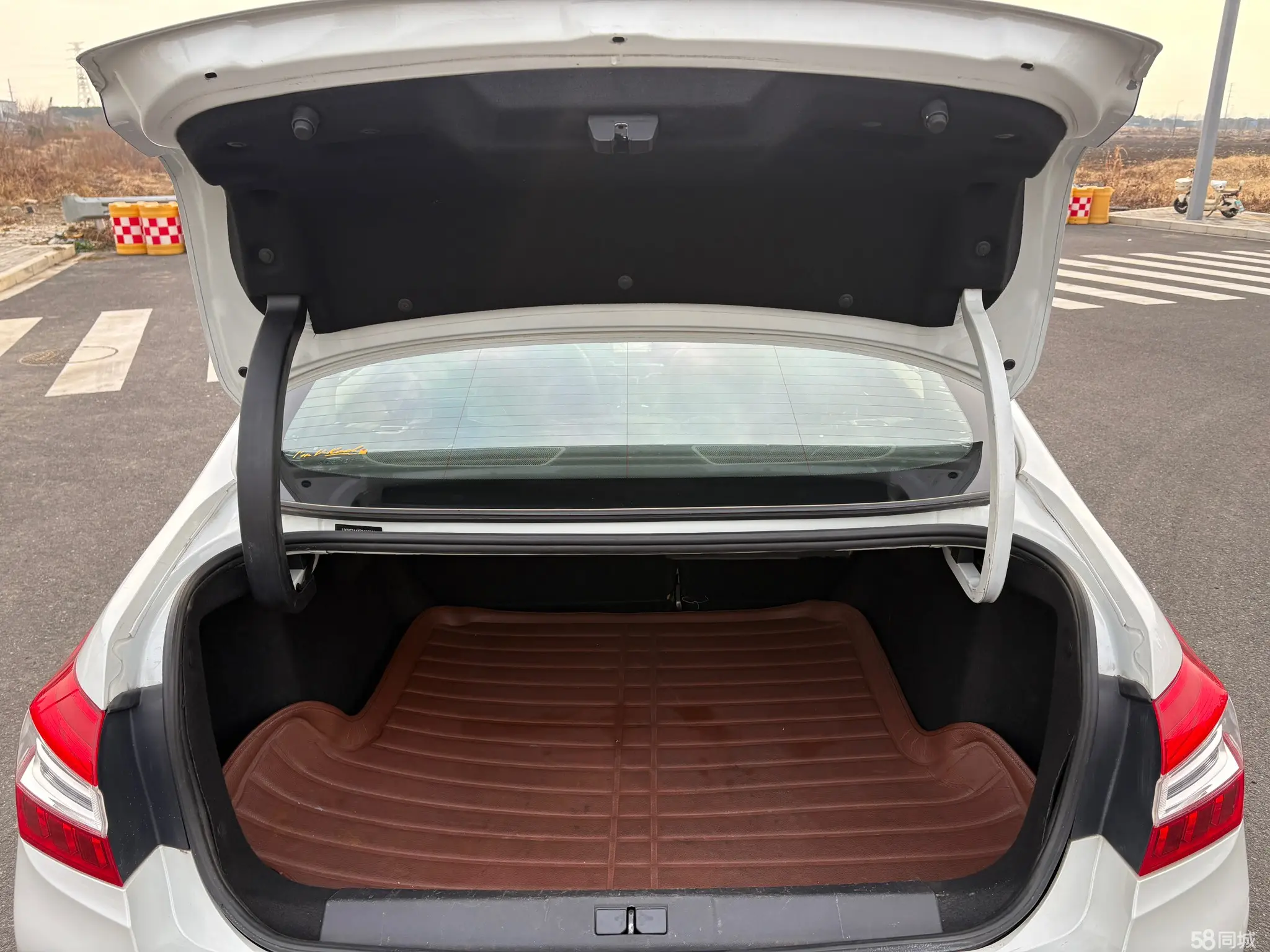 标致 标致408 2015 汽车图片 #17