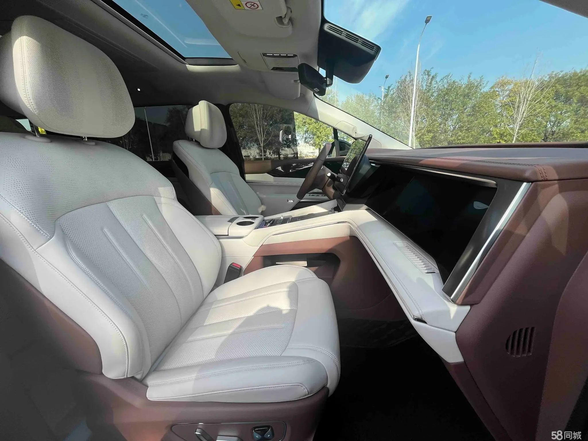 BYD Xia 2024 car image #17