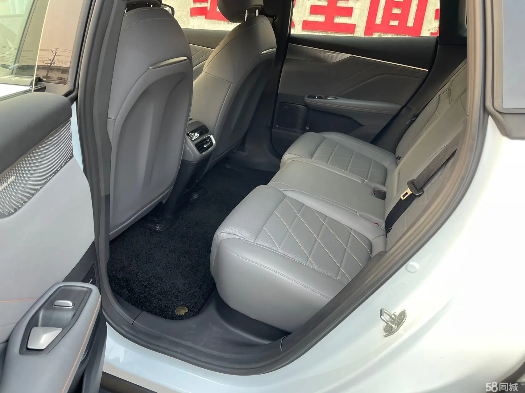 Deepal S05 2025 immagine di auto #17