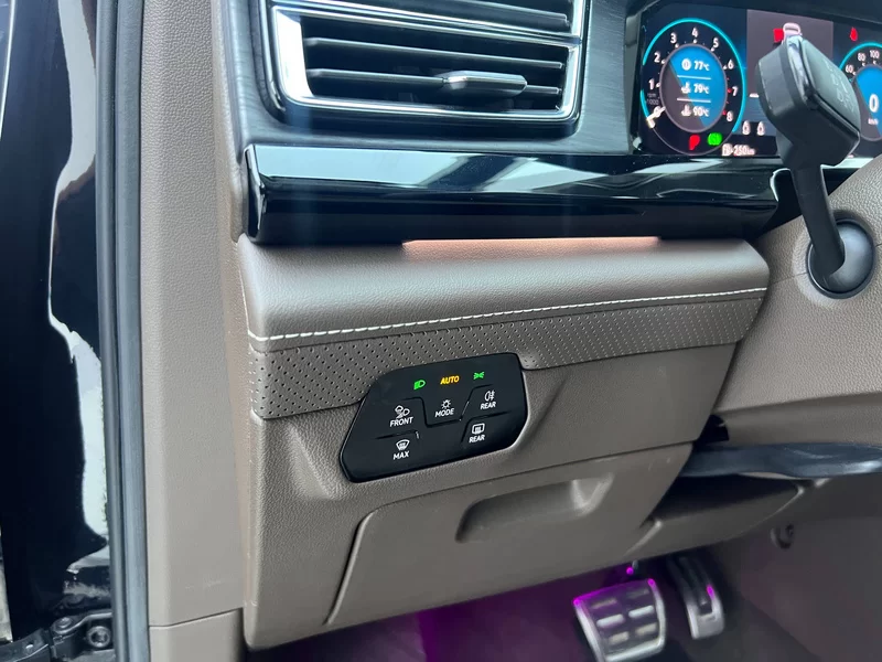 Volkswagen Viloran 2022 car image #17