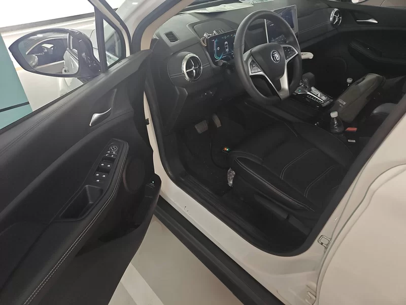 BYD Yuan New Energy 2019 #17 BYD Yuan New Energy 2019 car image #17