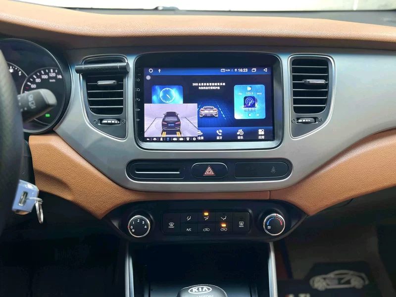 起亚 佳乐 2014 汽车图片 #17