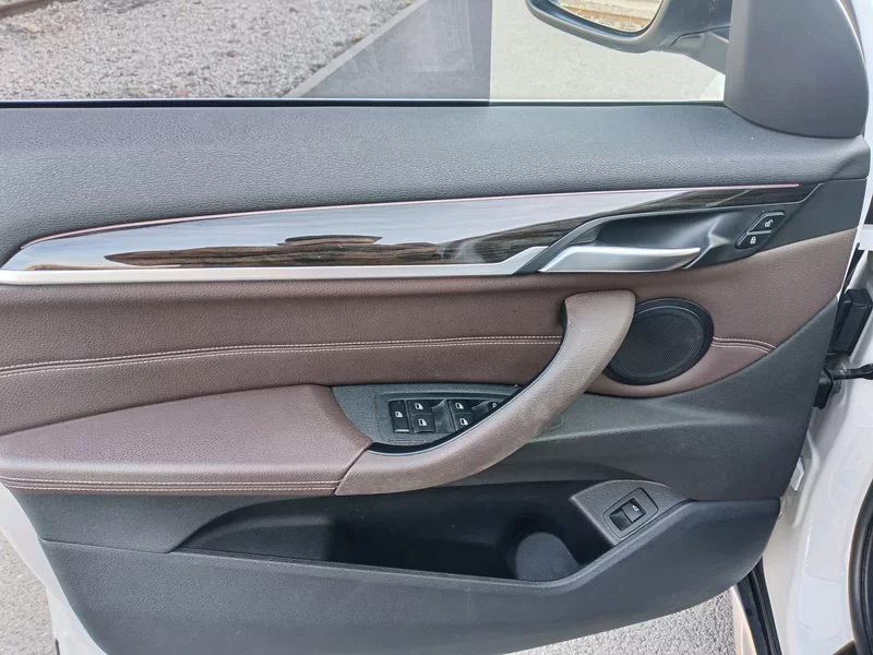 BMW X1 2020 car image #17