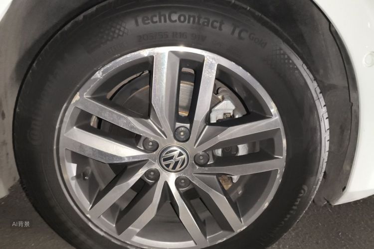 Volkswagen Golf 2017 car image #9