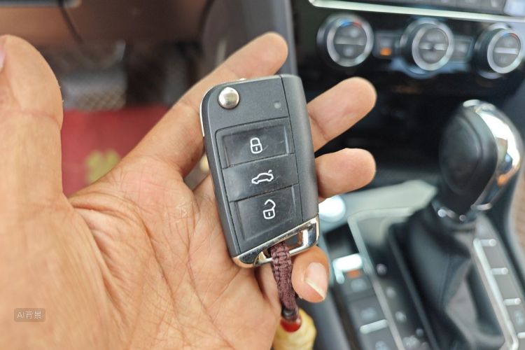 Volkswagen Tharu 2020 car image #10