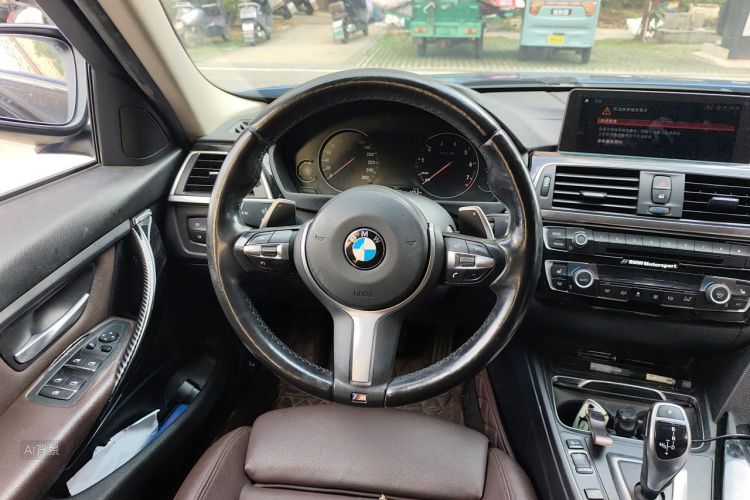 BMW 3 Series 2019 #12 BMW 3 Series 2019 car image #12