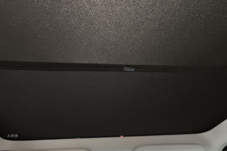 Tesla Model Y 2023 car image #20