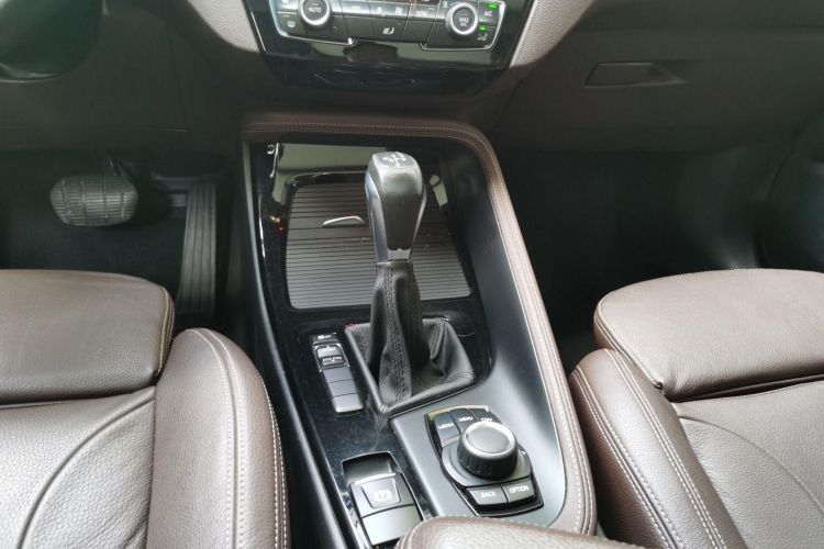 BMW X1 2019 #17 BMW X1 2019 car image #17