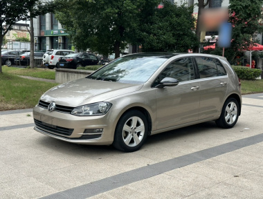 Volkswagen Golf 2017 Volkswagen Golf 2017 car image