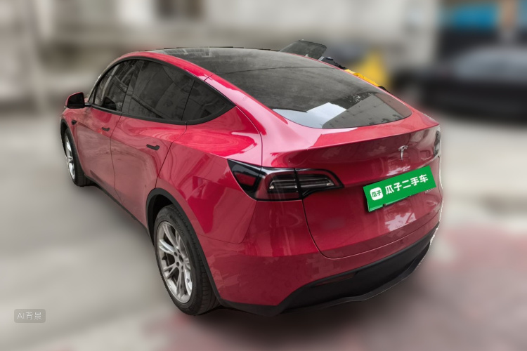 Tesla Model Y 2023 car image #5