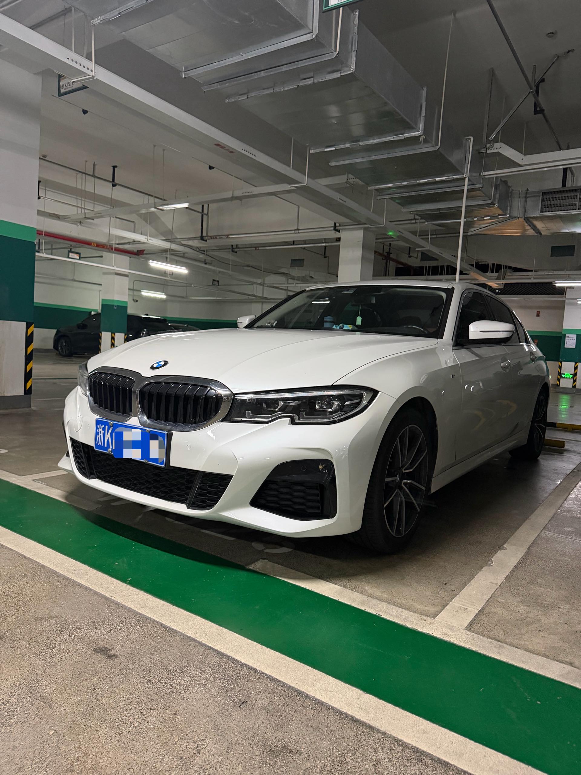 BMW 3 Series 2020 car image 