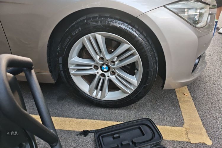 BMW 3 Series 2017 car image #9